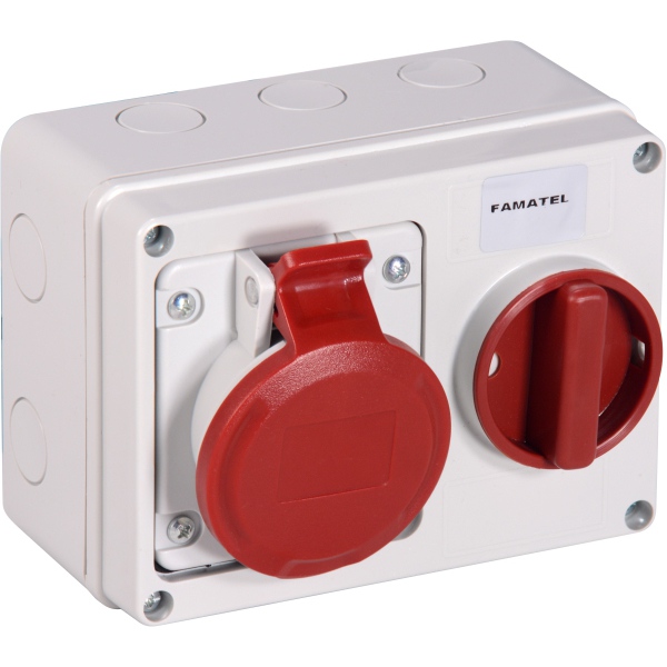 IP44 16A 3P+N+E 415v Red Horizontal SW/Interlocked Socket